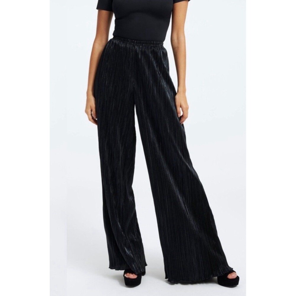 Good American Wide Leg Plisse Pants